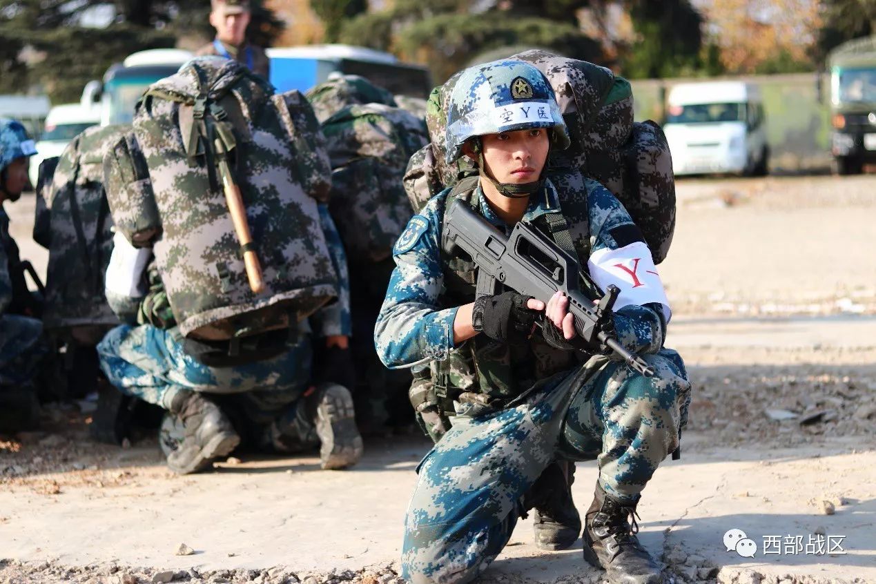 空军军医大学的学员特战队要搞事情就问你敢来吗