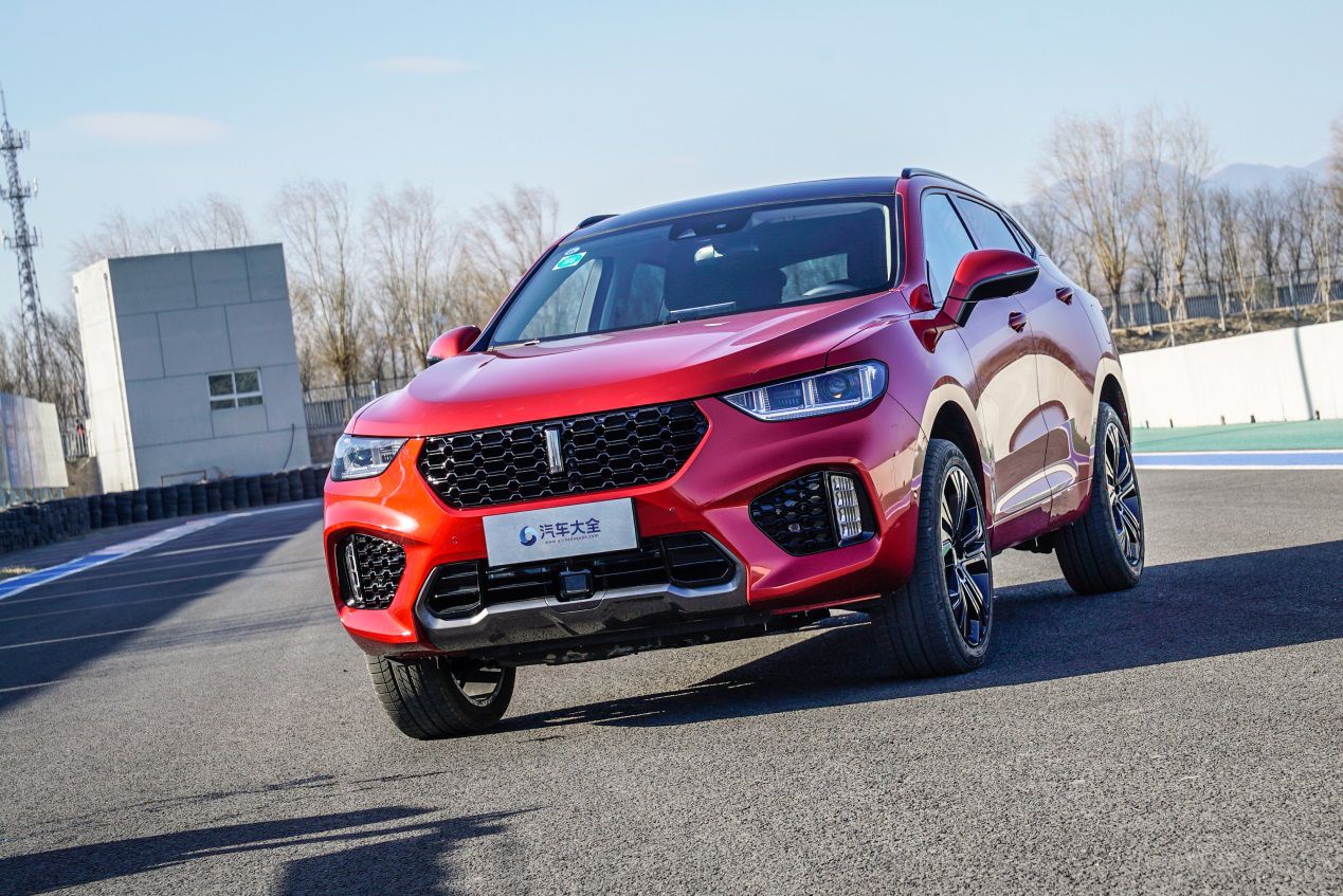 无一不是从重视设计开始起势,吉利从博瑞开始"坐火箭",长安从睿骋cc