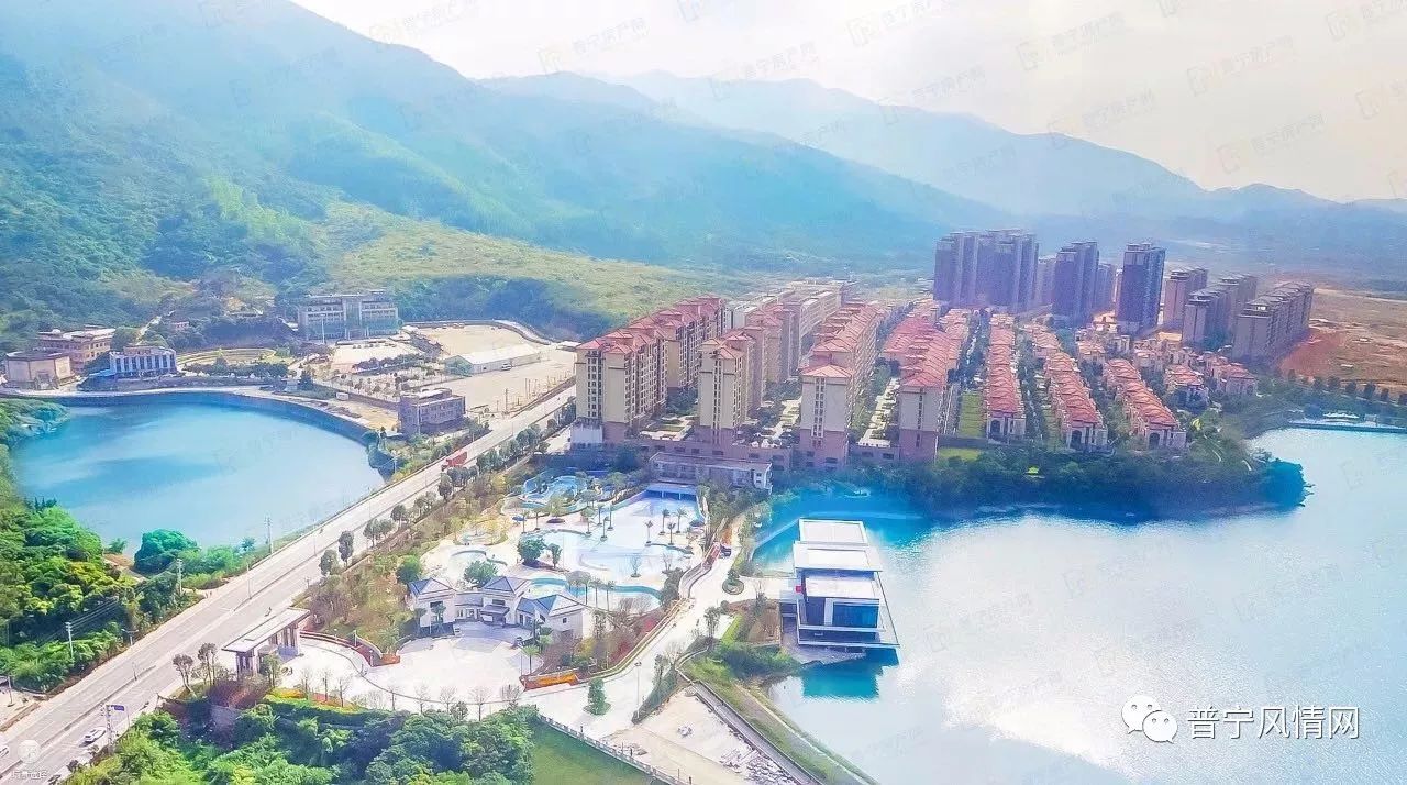 摄影地点需为星河明珠湾(原南方梅园) 有灵感的小伙伴们赶紧拿起相机
