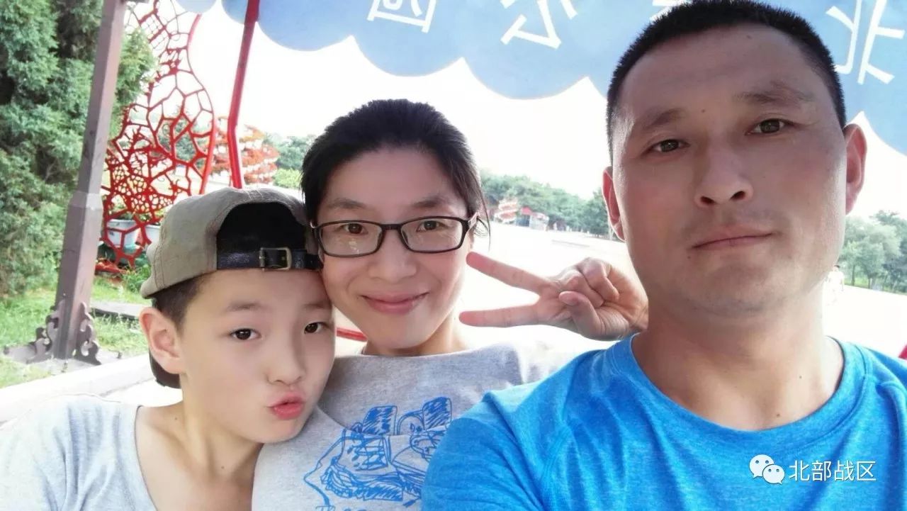 我是军娃,天生就是男子汉!