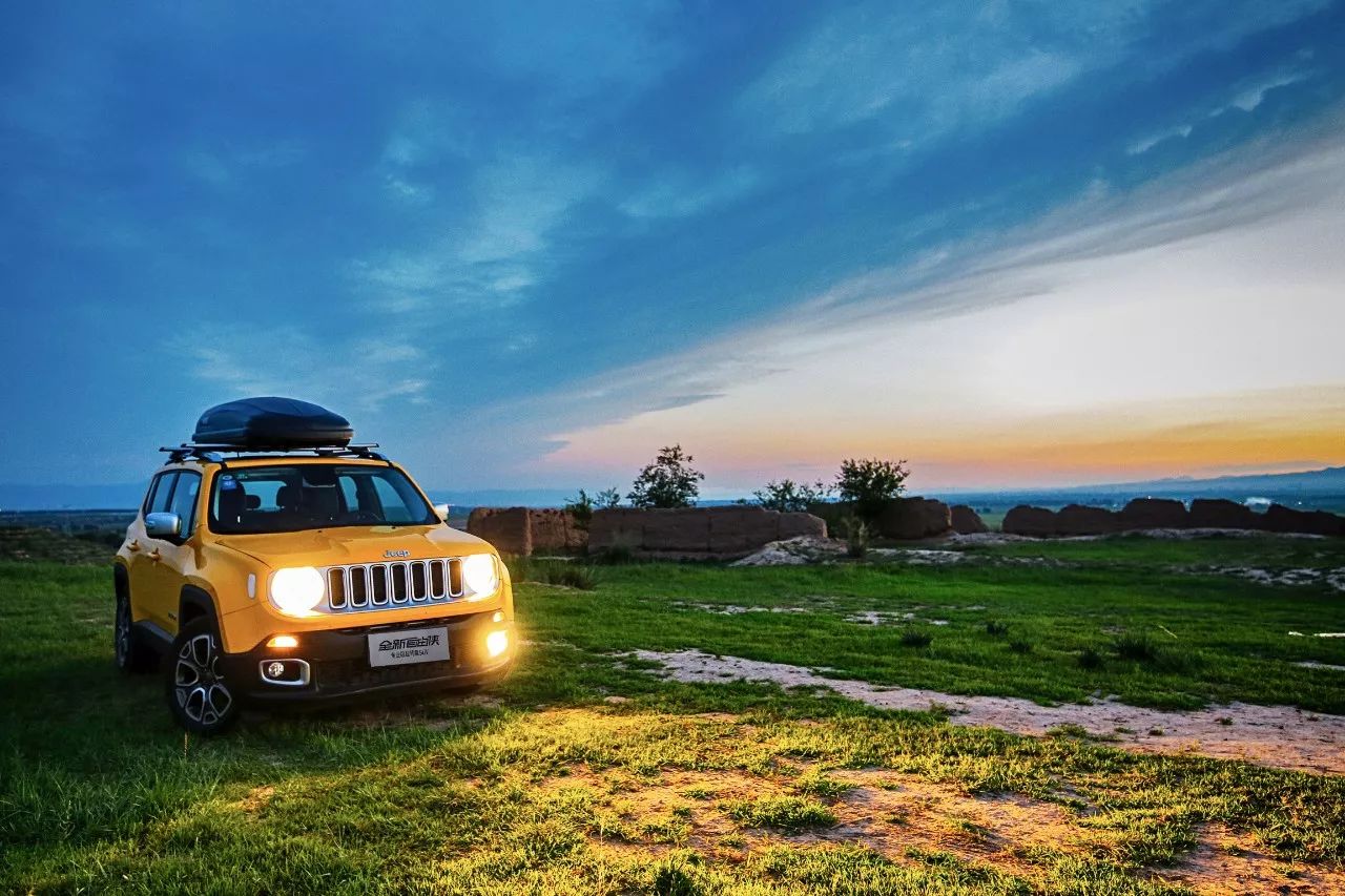 全新jeep自由侠携年末超值礼遇应战新款小型suv