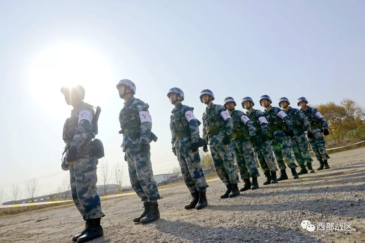 空军军医大学的学员特战队要搞事情就问你敢来吗