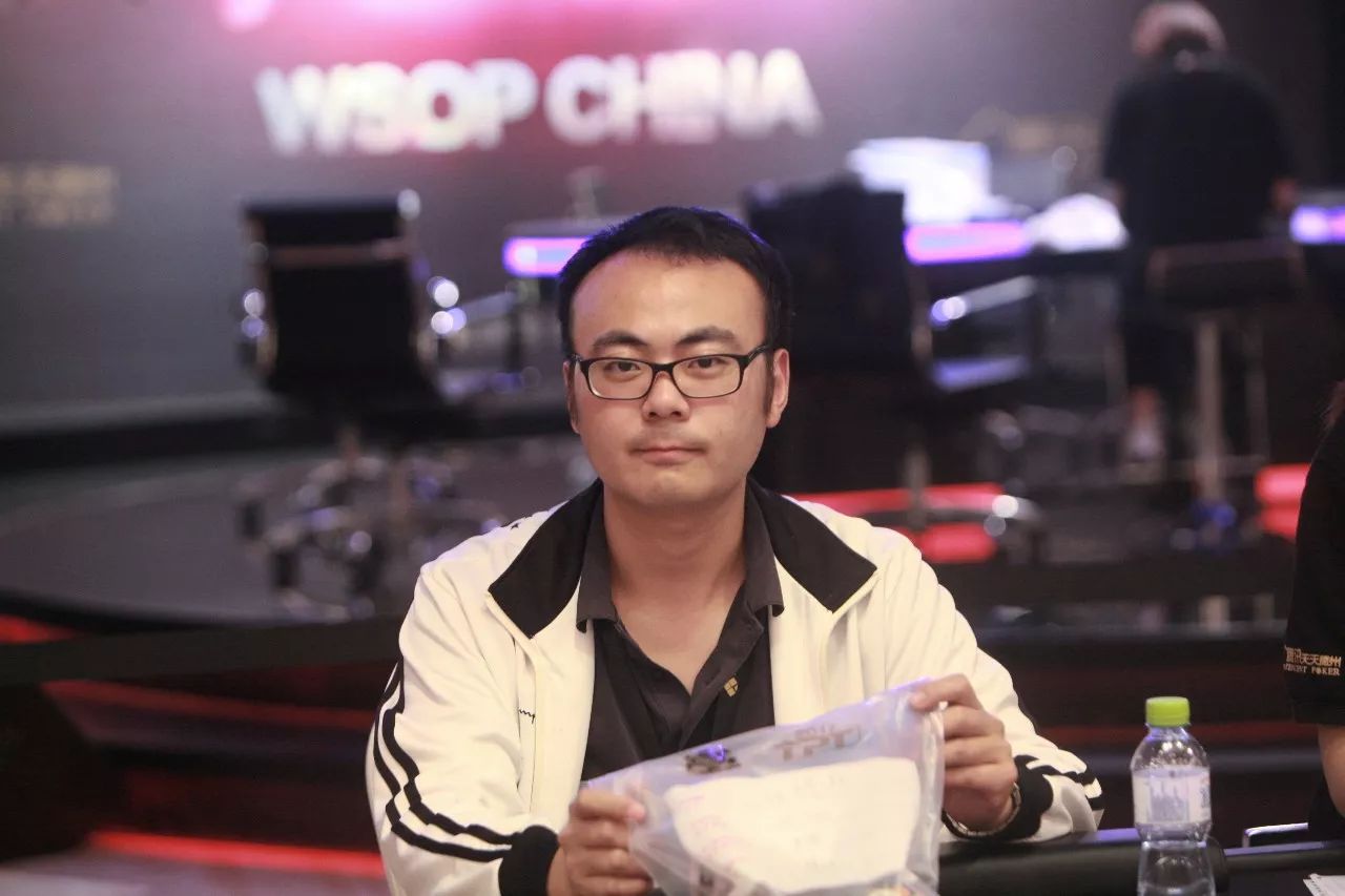 2017 wsop china|张明师领衔众人晋级day5