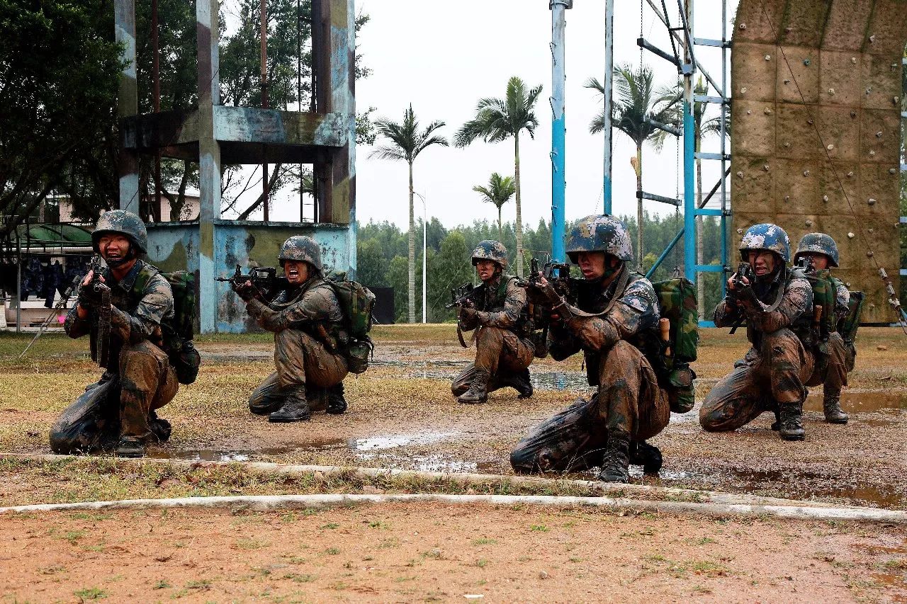 终于等到了,超燃mv海军陆战队版《我们不一样》!_手机新浪网