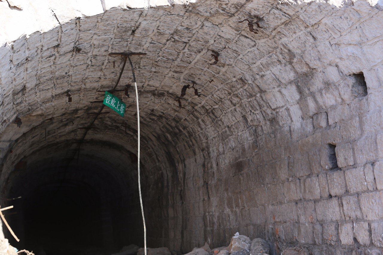 对不起,我来晚了,从辉煌到老去,煤矿人还记着你的芳华