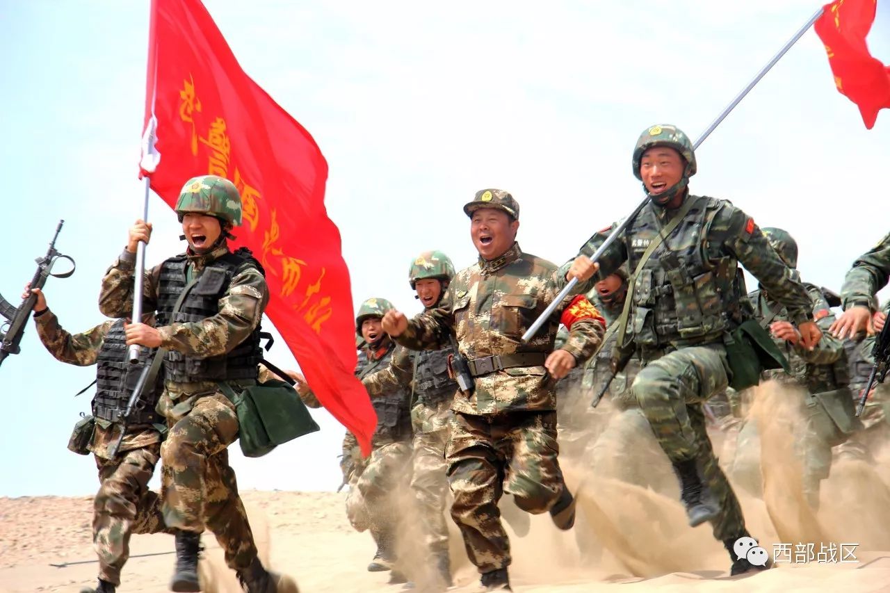 高能预警81张照片带你感受他们在戈壁大漠上火热的练兵备战场景