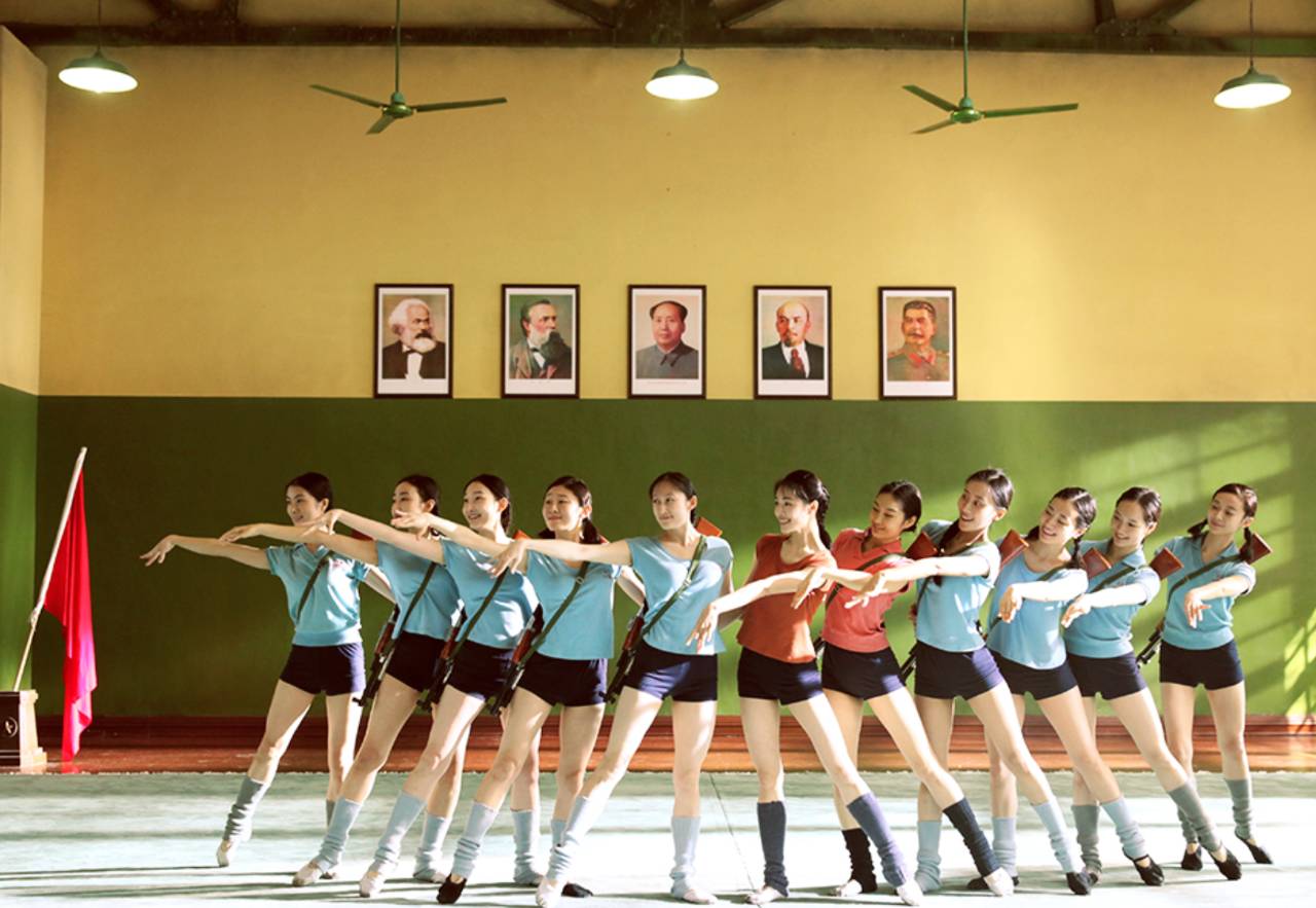 芳华中并没有说尽男子舞蹈演员的血泪与苦难