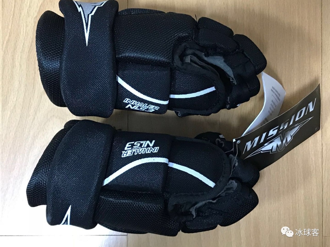 卖家平台 | 球友出五件冰球装备,成人孩子都有(