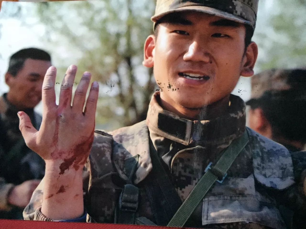 18岁啊18岁我参军到部队