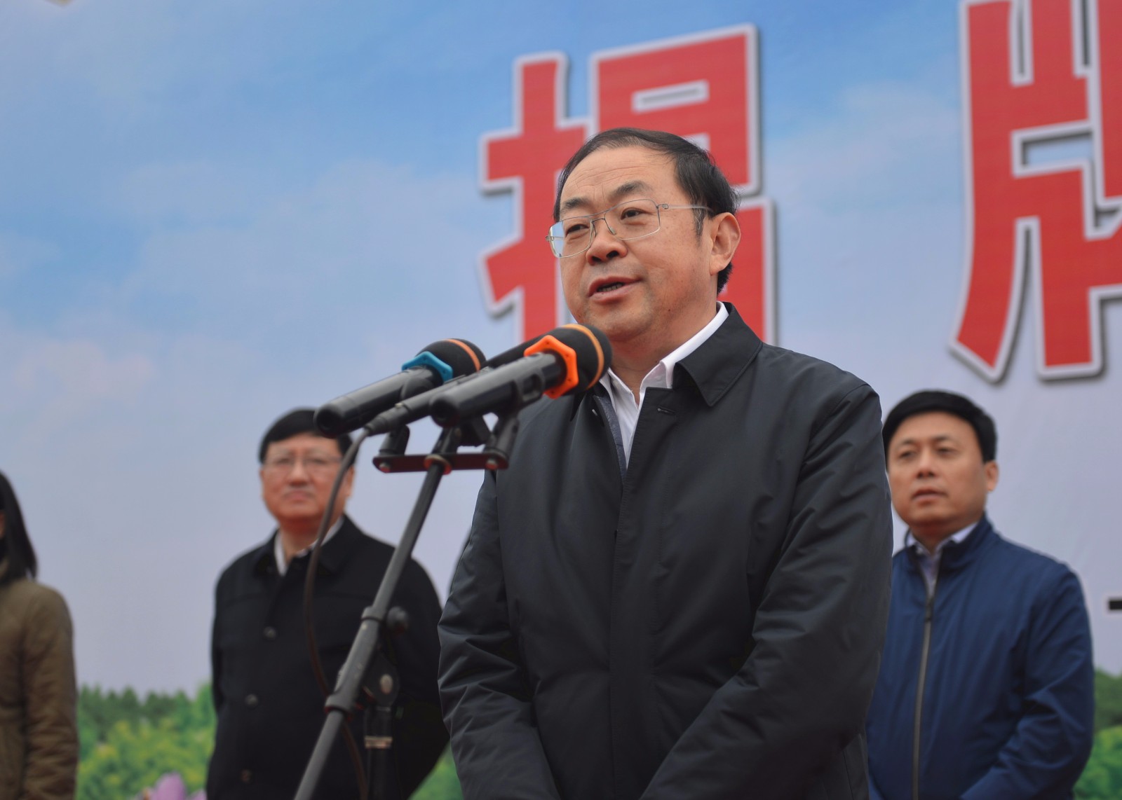 教授,最高检察院专家咨询委员会委员宋英辉,省检察院副检察长蒋永良