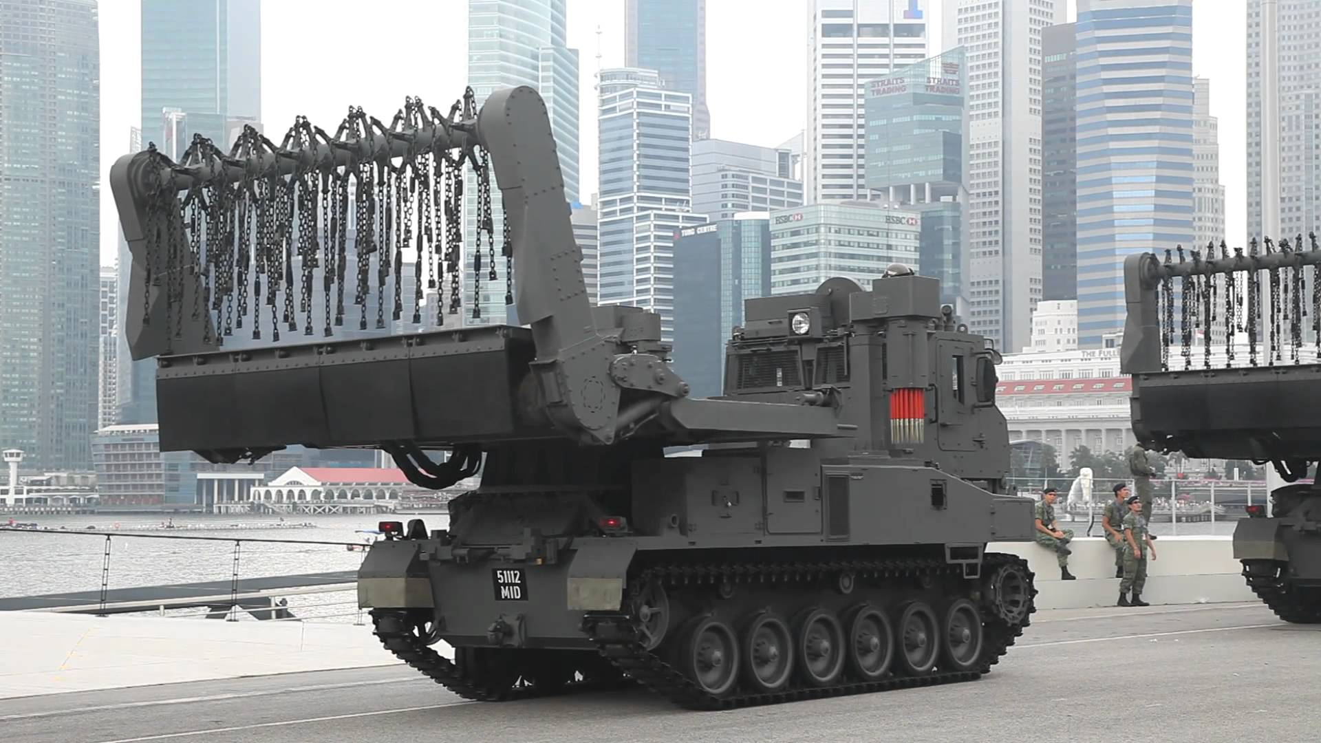 中国首次曝光世界最强扫雷战车:外形科幻可绘制地下地图