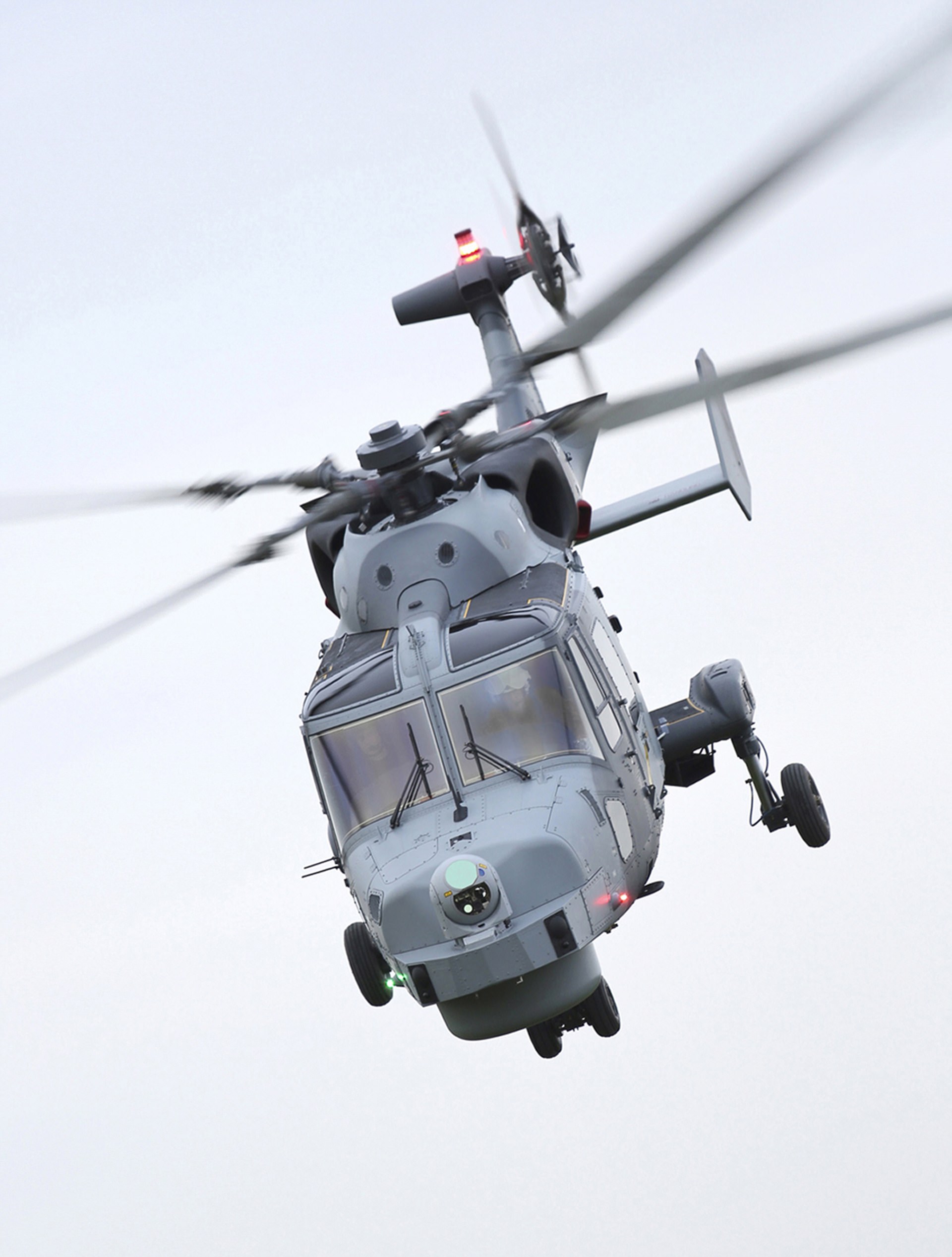 英军山猫直升机告别飞行,马岛战争时曾是小艇克星_手机新浪网