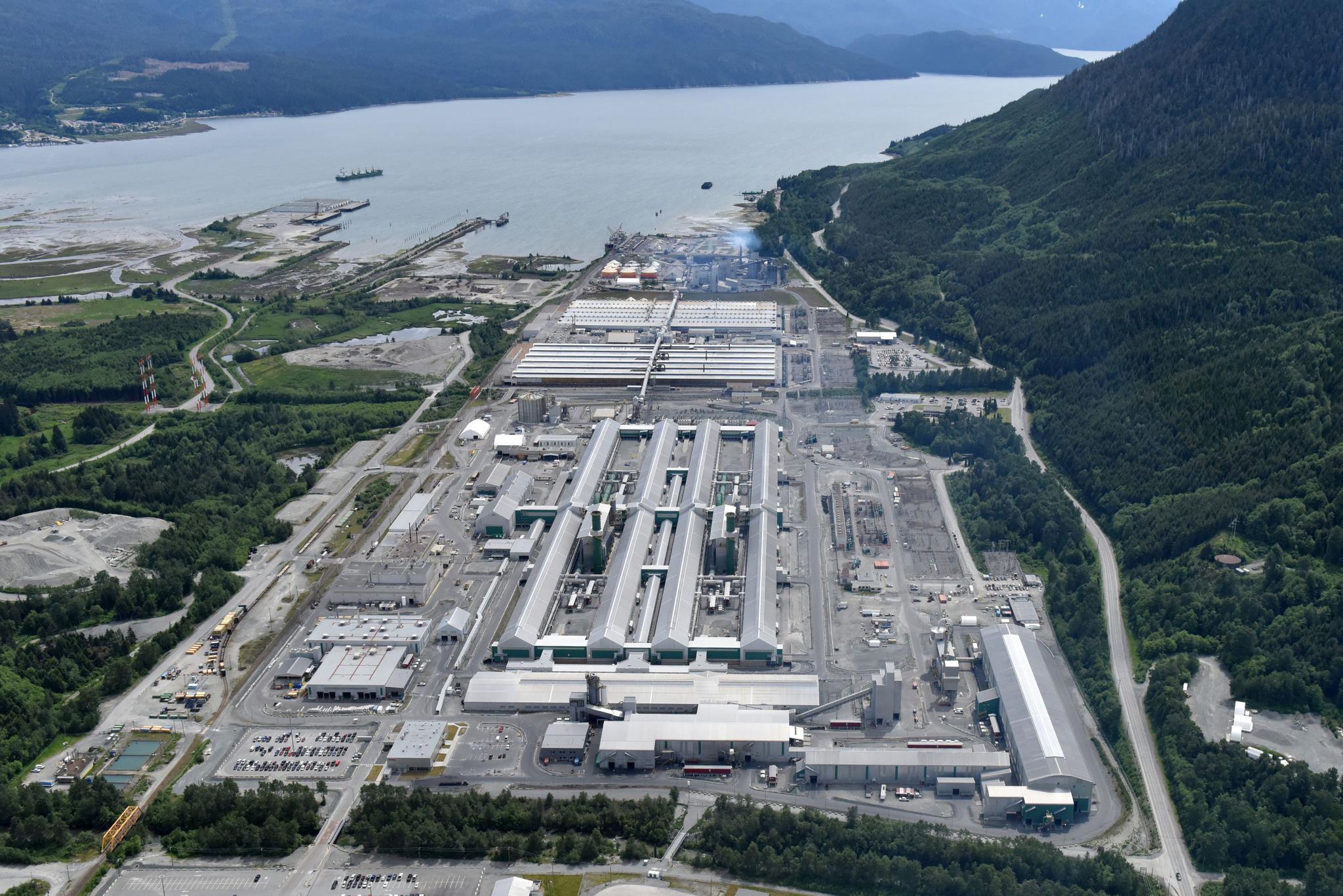 他山之石:加拿大工业重镇空气质量全球前列,电解铝厂年降排放物50%