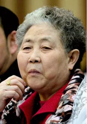 老干妈陶华碧恪守坚决不上市你怎么看