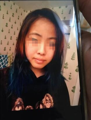 华裔女生失踪:美国16岁华裔女孩失踪后被发现死亡 死因暂不详 16岁华裔女孩Frances Wang失踪后被发现死亡。