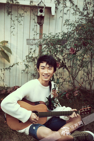 重庆3·15网络晚会主题曲全球首播 高二"小鲜肉"实力操刀