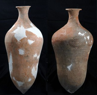 尖底瓶是一种温酒器,不是用来汲水的