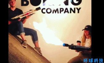 火焰喷射枪重出江湖马斯克可对付僵尸