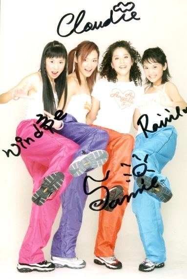 组图:杨丞琳晒与4inlove成员合照 组合昔日美照回顾