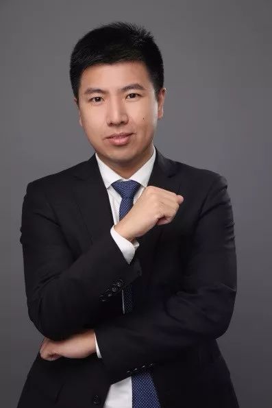 基建投资专家孟繁盛:重点关注中西部地区民生建设范飞龙表示,"中小