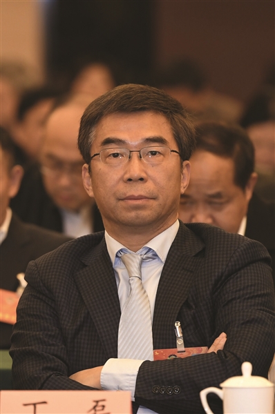 沙敏(南京三宝科技集团有限公司董事长,总裁)邓东升(省沿海开发集团