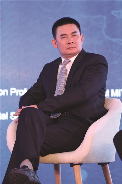 中国邮政储蓄银行党委副书记,执行董事,副行长张学文