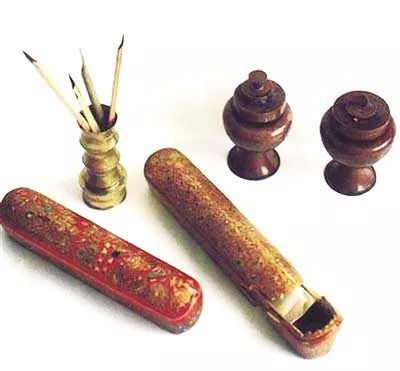 人物故事西藏小伙和他的潮范藏文钢笔