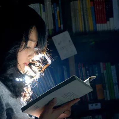 董卿:爱读书的女人,往往活得很漂亮!