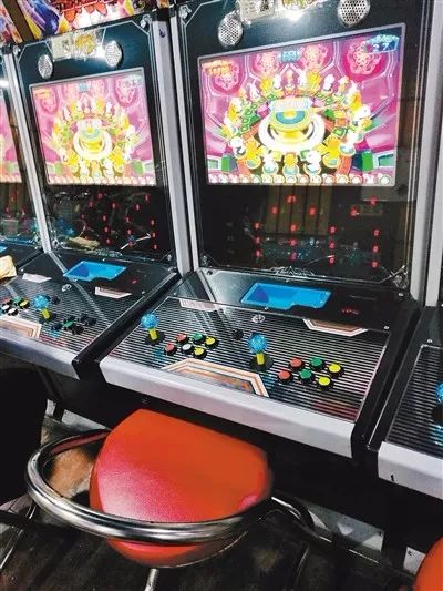 明察暗访丨涉赌游艺场暗藏玄机 为躲检查控制键盘,可一键切换!