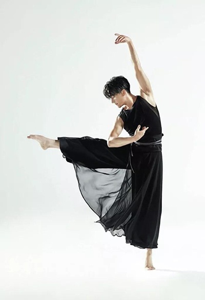 黄轩温暖人心的笑容背后是那不为人知的心酸