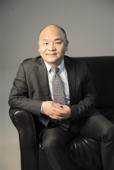 郑海:肩挑重任为民履职用丹心谱写代表风采