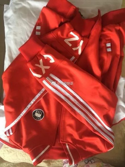 楚雄一中新校服上热搜,究竟是怎么回事?