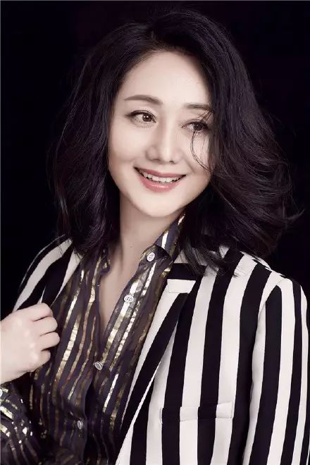 她是《还珠》的"心机女",39岁高龄产女活得淡然知足|还珠|还珠格格|北