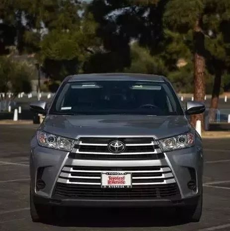 海外体验2018款汉兰达,同为乞丐版为何差异如