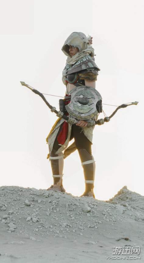 妹子cos刺客信条起源巴耶克神还原获官方点赞