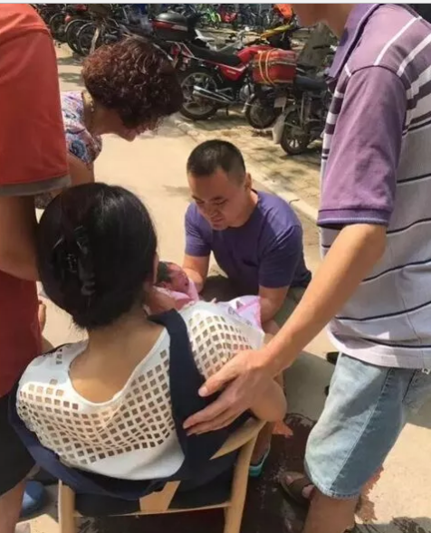 感动到泪奔!他们的荣耀属于天下医者