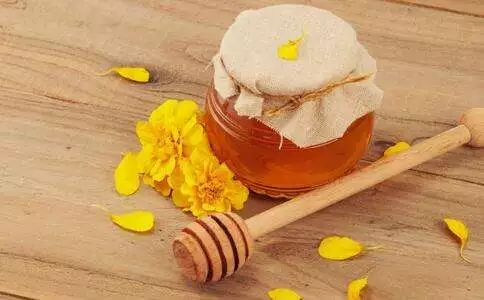 婴儿便秘 来点蜂蜜就有效 是真的吗 手机新浪网