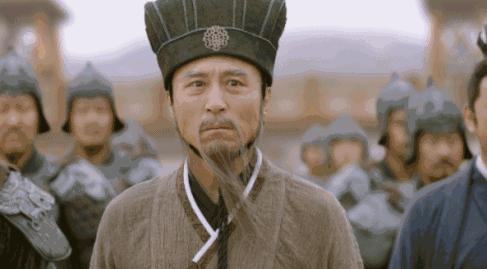 演诸葛亮的他,不想当老艺术家丨专访|王洛勇|百老汇|诸葛亮_新浪新闻