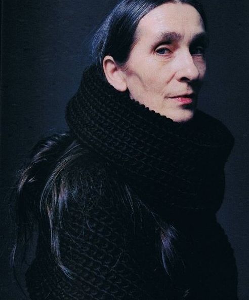 和诗人:13 个孩子的"神圣缝纫机"|神圣缝纫机|剧组|等待戈多_新浪新闻