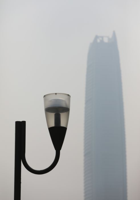 雾霾该让位,冷空气正赶来,东莞最低8℃,还有雨雨雨