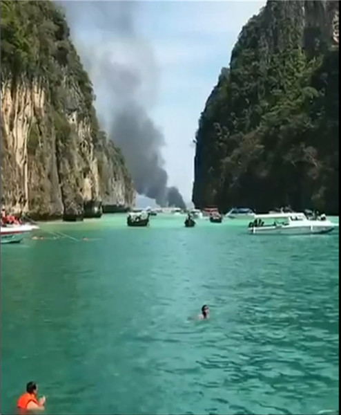 视频|泰国快艇爆炸:重伤的5名中国游客均无生命