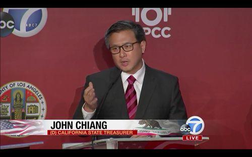 (美国《世界日报》 电视截图)中国侨网1月14日电 据美国《世界日报》