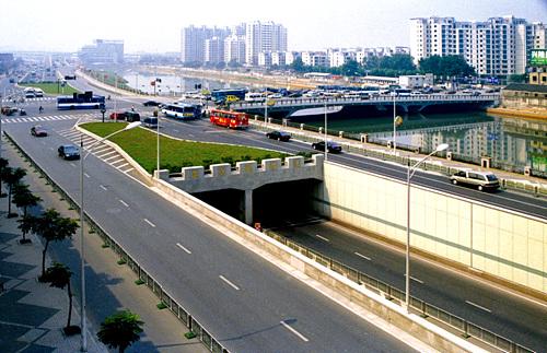 加快综合交通体系建设,南京今年4条地铁开建