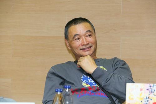 65岁先锋派作家马原疑似患癌后过起新生活