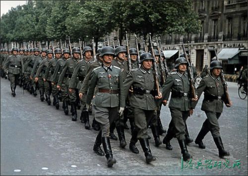 二战中防弹能力最强的钢盔!盘点德国历代钢盔的型号|老照片|钢盔|头盔|德国_新浪新闻