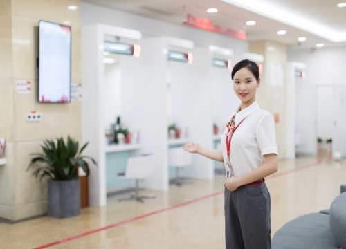 浙商银行银行过年不打烊优质金服不缺位