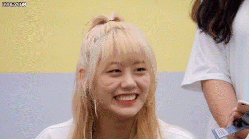 d韩娱拥有印第安酒窝散发着可爱魅力的爱豆