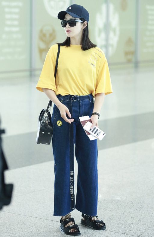 2018年第一个撞衫也要买单品|杨幂|阔腿裤|裤管_新浪新闻