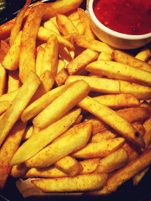 好吃到我连手指都啃!