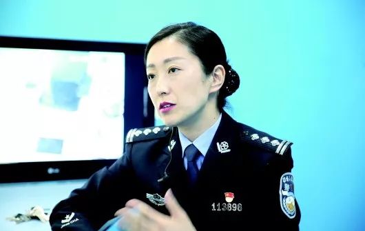 作为青岛市公安局心理测试专业负责人,林燕负责全市重大,疑难案件的